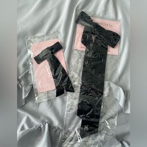 Beachwaver black velvet clip bows